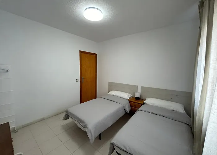 شقة Piso Playa Locos *